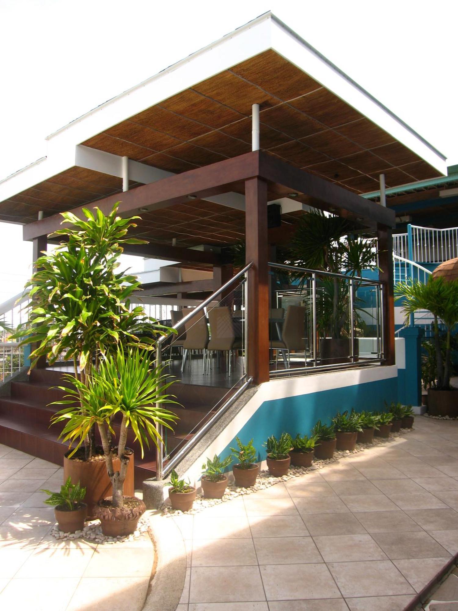 The Bellavista Hotel Lapu-Lapu City Exterior foto
