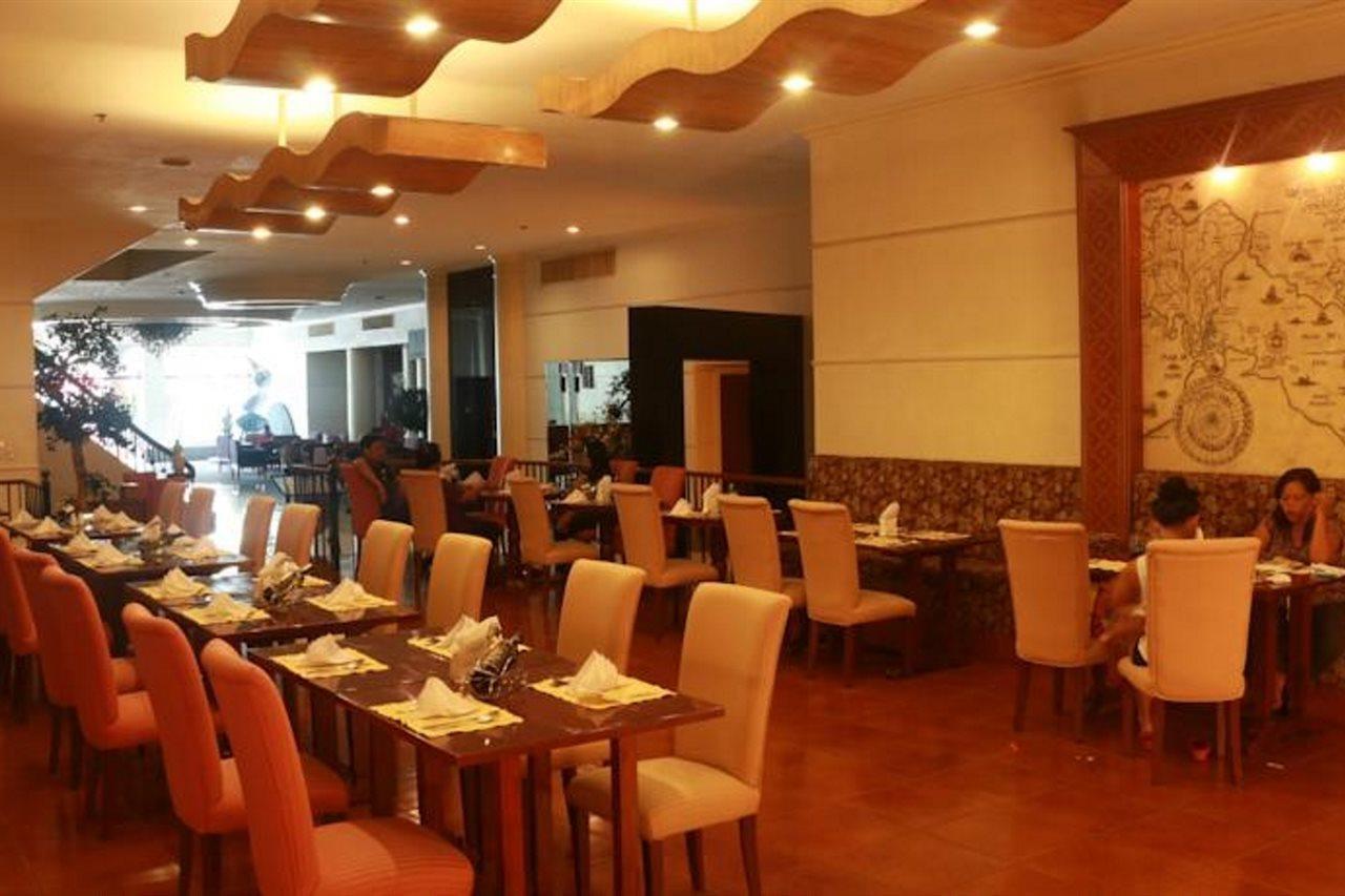 The Bellavista Hotel Lapu-Lapu City Exterior foto